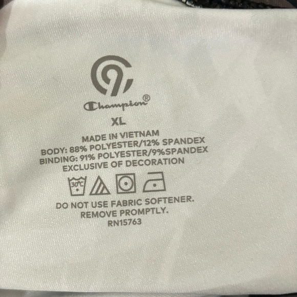 c9 By Champion Women’s High Rise Capri Leggings 😍 - Picture 4 of 5